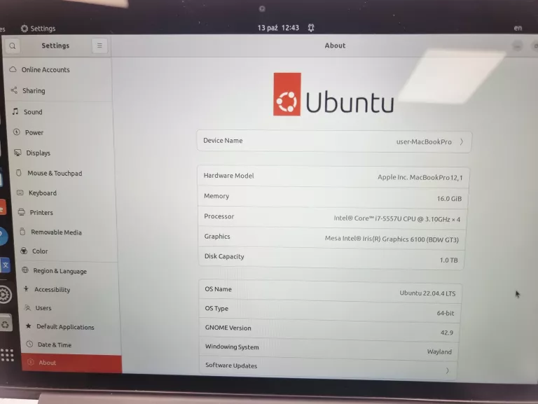 MACBOOK PRO A1502 I7 16GB RAM 1TB SSD UBUNTU