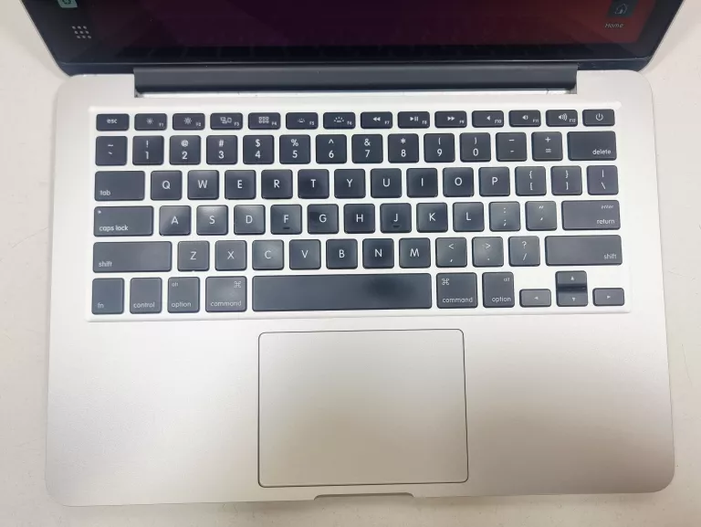 MACBOOK PRO A1502 I7 16GB RAM 1TB SSD UBUNTU