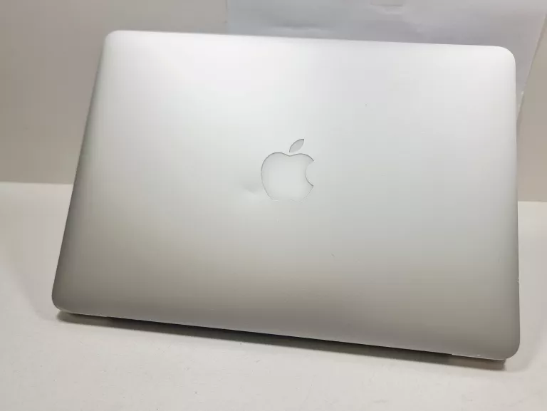 MACBOOK PRO A1502 I7 16GB RAM 1TB SSD UBUNTU