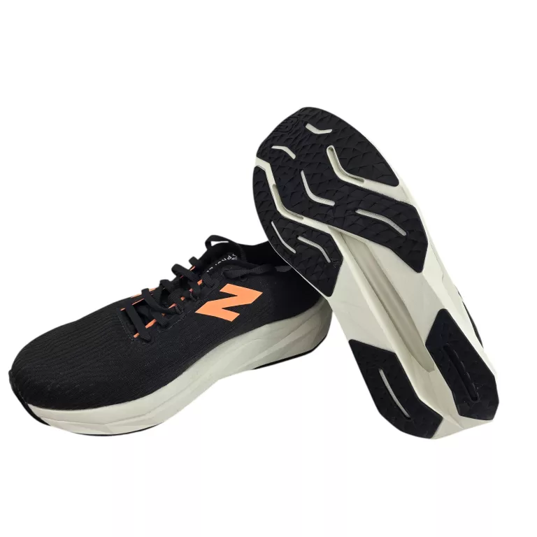 BUTY DO BIEGANIA MĘSKIE NEW BALANCE FUELCELL PROPEL V5 MFCPRCB5 R 41,5