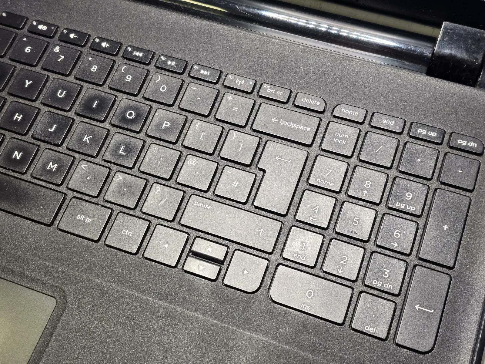 laptop-hp-255-g3-amd-a4-5000-8-gb-ram-240-gb-ssd-radeon-hd-8330-rozdzielczosc-px-4474-1646667