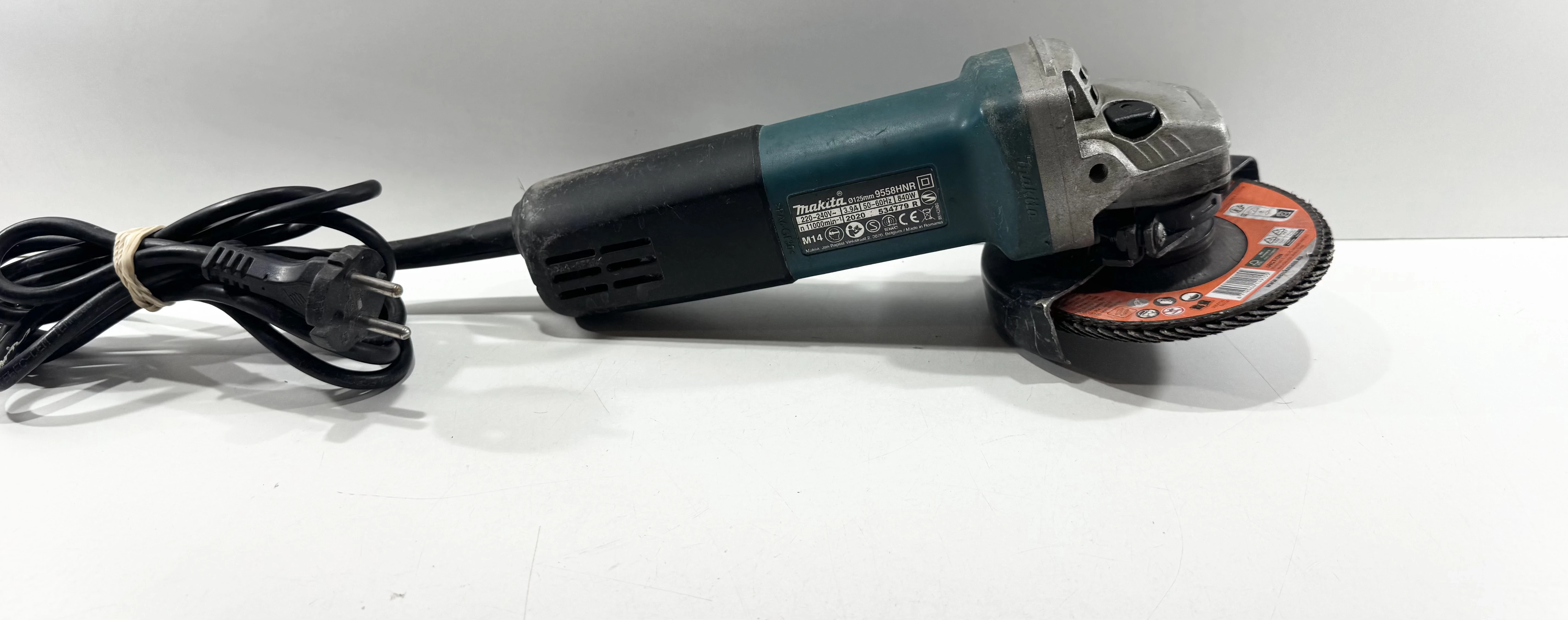 szlifierka-katowa-makita-9558-ostrowskiego-1-wroclaw