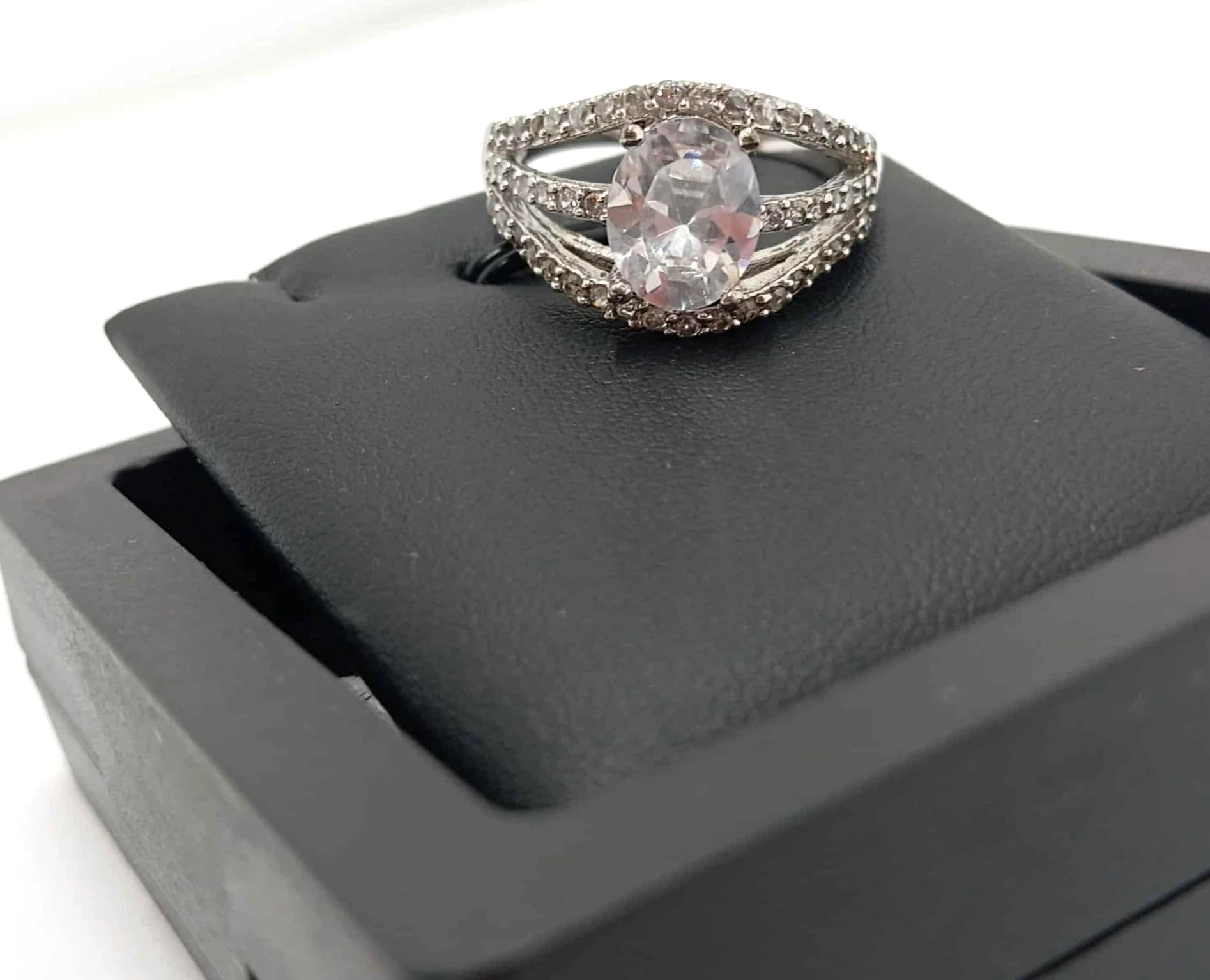 srebrny-pierscionek-p925-rodzaj-2205-2