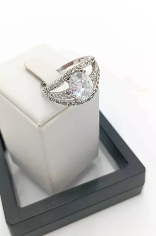 srebrny-pierscionek-p925-stan-11323-2