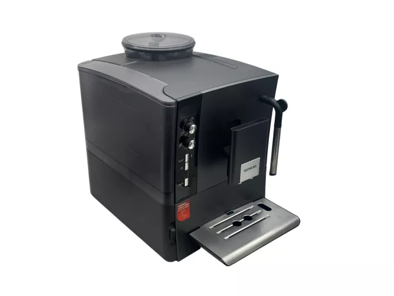 EKSPRES CIŚNIENIOWY AUTOMATYCZNY SIEMENS EQ.5 15BAR 1400W