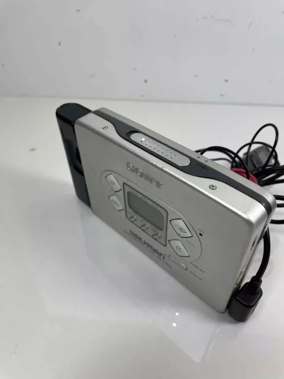 WALKMEN SONY WM-FX833