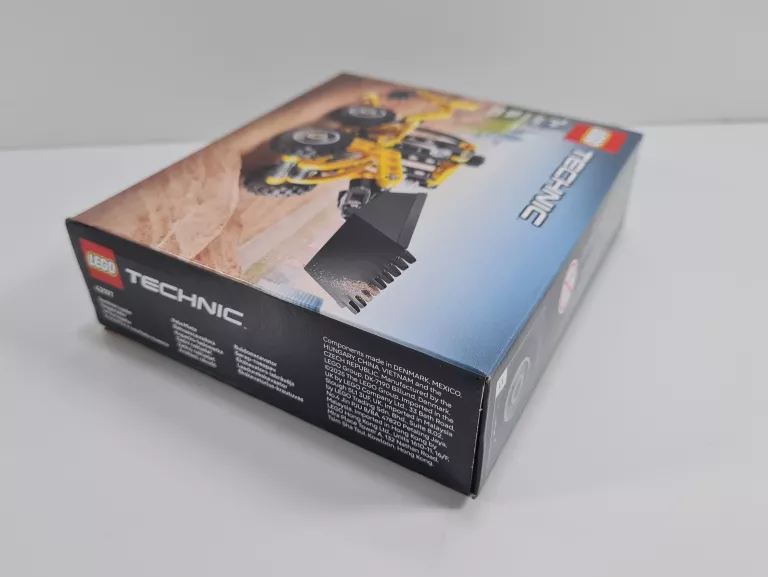 LEGO TECHNIC 42197 KOPARKO-ŁADOWARKA
