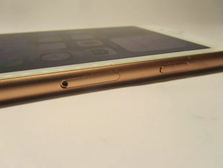 IPHONE 8 64GB