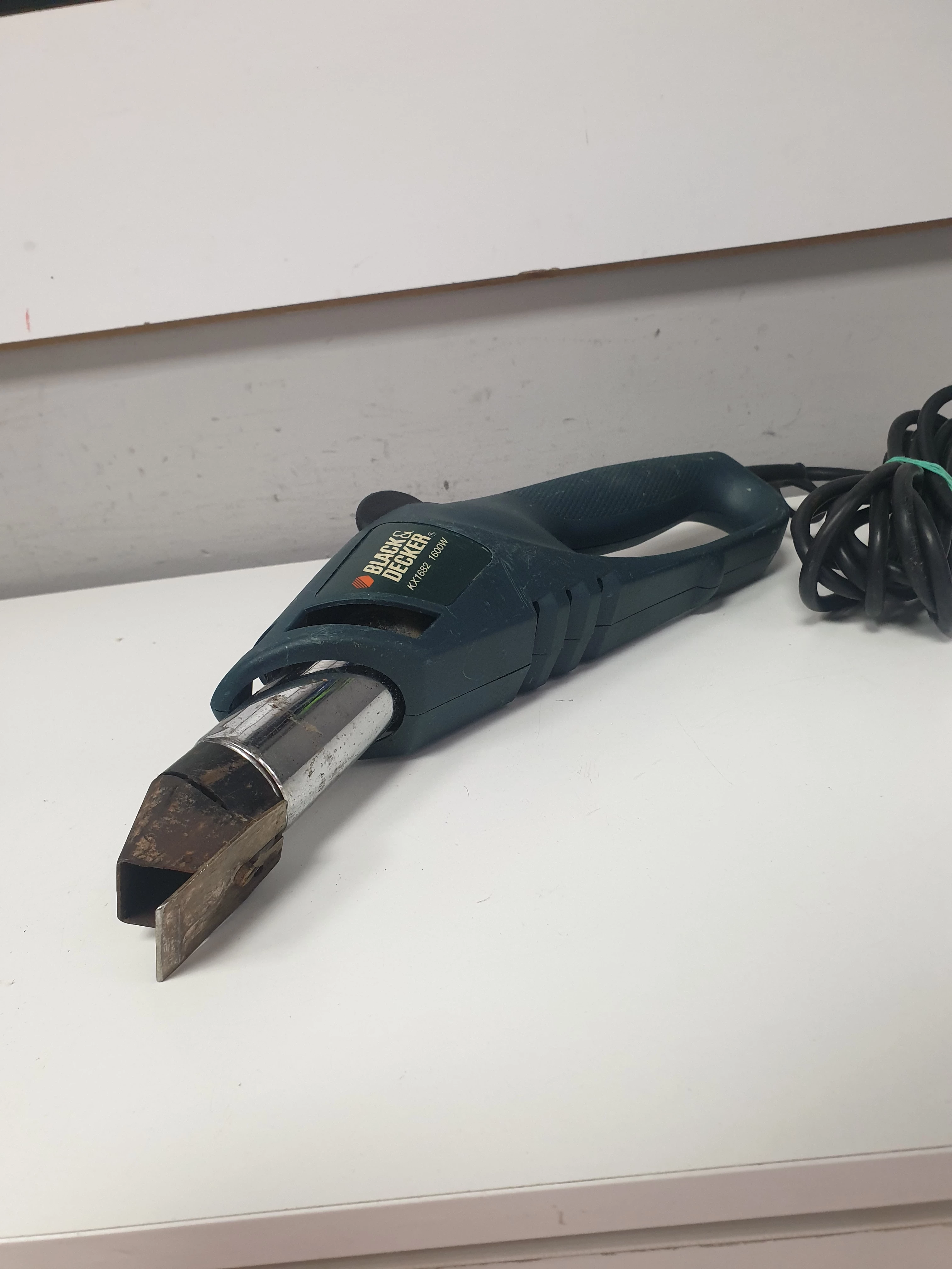 opalarka-black-decker-kx1682-marka-248811-1944302