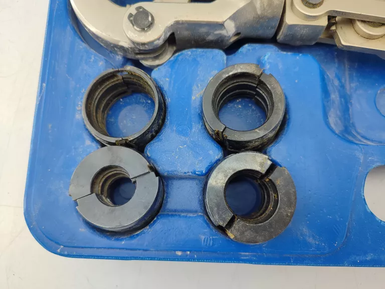 ZACISKARKA DO RUR PIPETEC