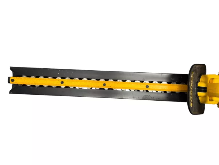 DEWALT 18V XR TRIMMER NOŻYCE DO ŻYWOPŁOTU KRZEWÓW 55CM DCM563