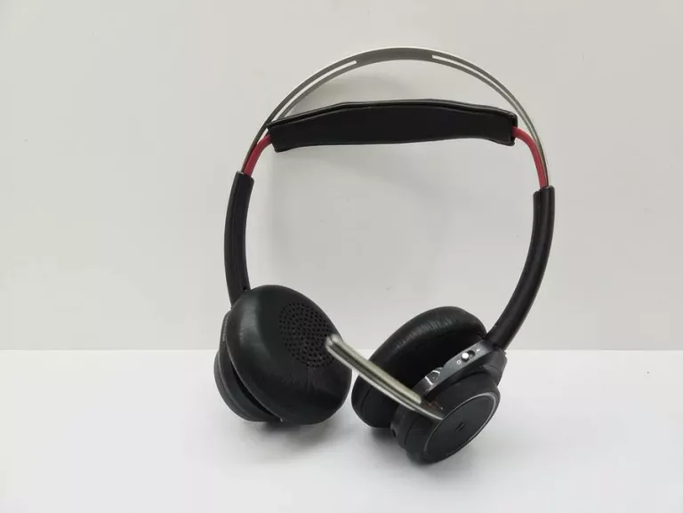 SŁUCHAWKI BEZPRZEWODOWE PLANTRONICS VOYAGER FOCUS UC B825