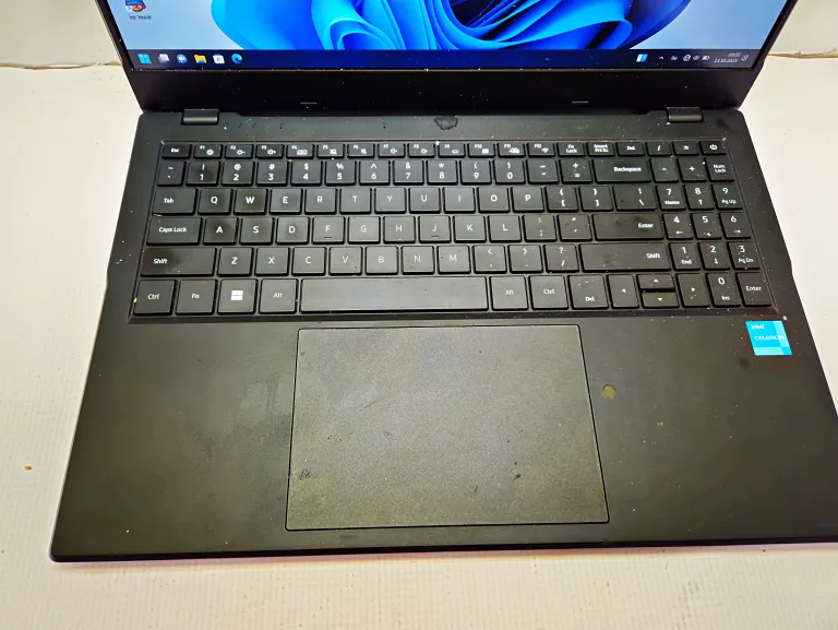 LAPTOP TECHBITE PIX 15.6 + ŁAD CELERON N5105/128GB/8GB/WIN11