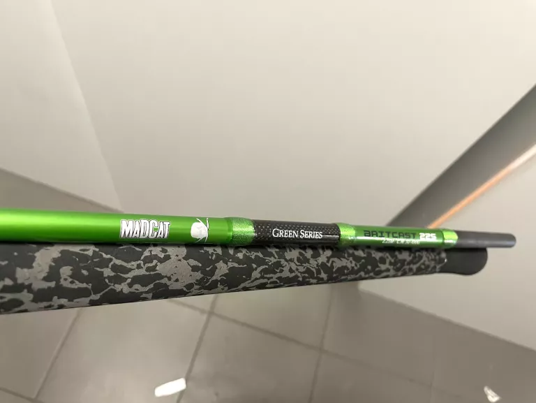 WĘDKA MADCAT GREEN SERIES 2.25
