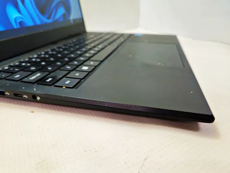 LAPTOP TECHBITE PIX 15.6 + ŁAD CELERON N5105/128GB/8GB/WIN11