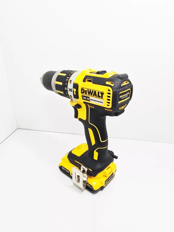 WKRETARKA DEWALT DCD795 2 AKUMULATORY ŁADOWARKA WALIZKA