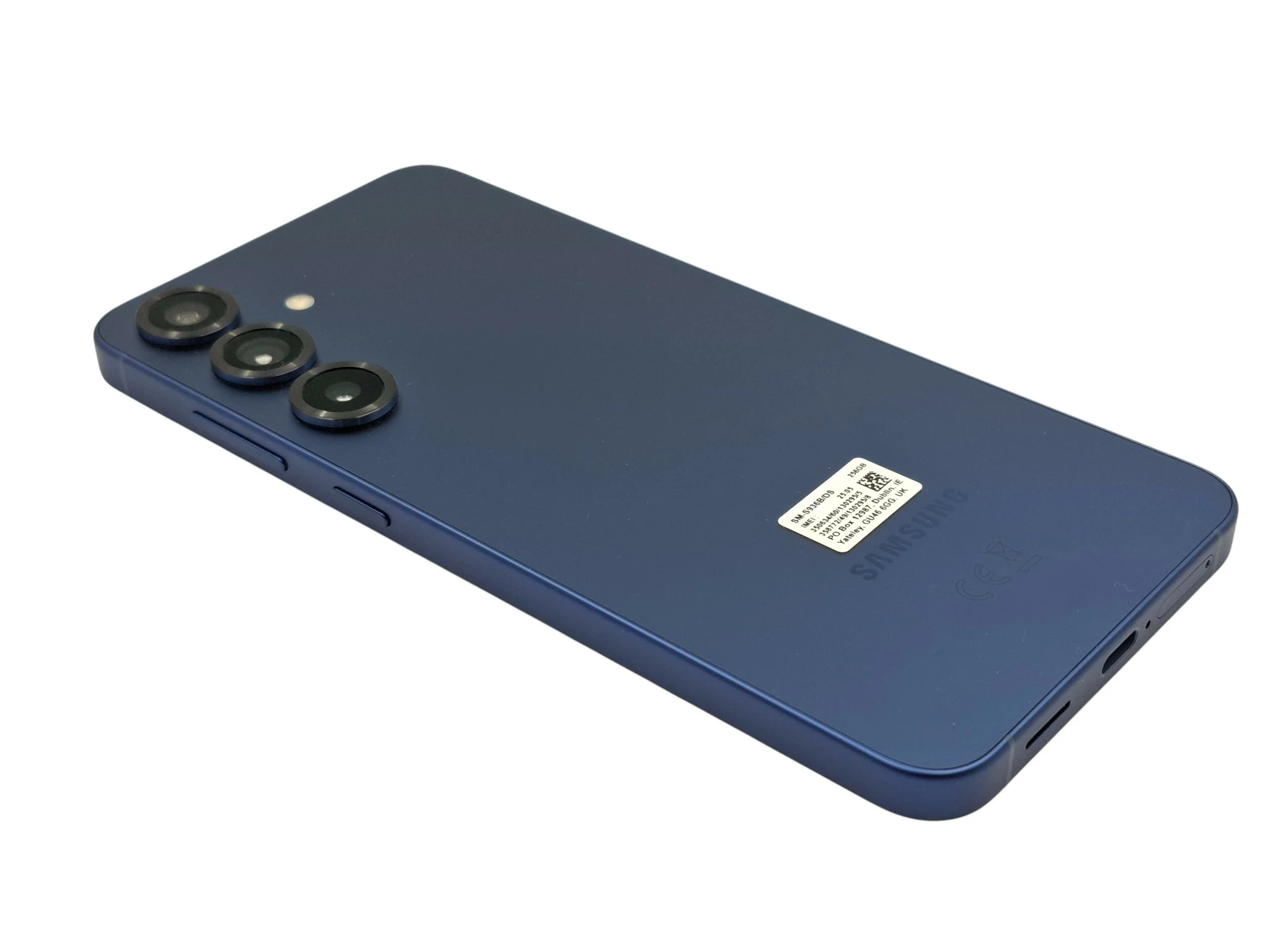 telefon-samsung-galaxy-s25-5g-12256gb-67-120hz-granatowy-sm-s936-opis-przekatna-ekranu-670