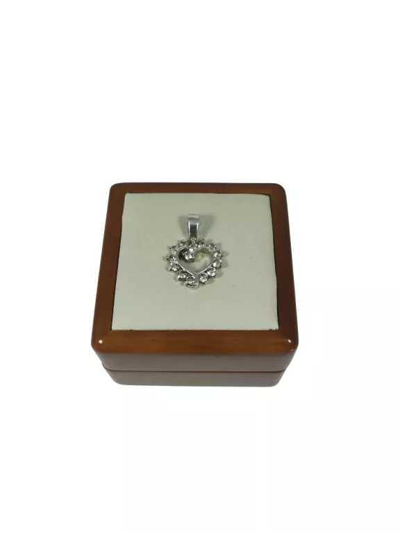 SREBRNA ZAWIESZKA SERCE P.925/ 2,67G