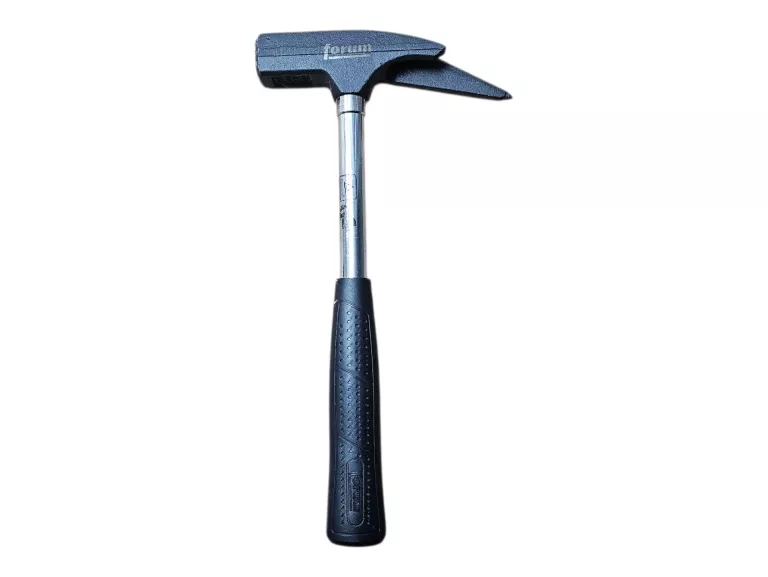 MŁOTEK CIESIELSKI 0,9 KG Z TRZONKIEM Z PROFILU STALOWEGO FORUM 42 45711 04
