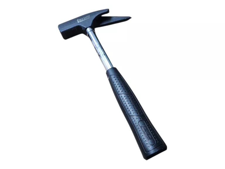 MŁOTEK CIESIELSKI 0,9 KG Z TRZONKIEM Z PROFILU STALOWEGO FORUM 42 45711 04