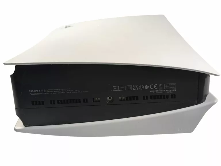 KONSOLA PLAYSTATION 5 CFI-1216A + PAD + FIFA 19