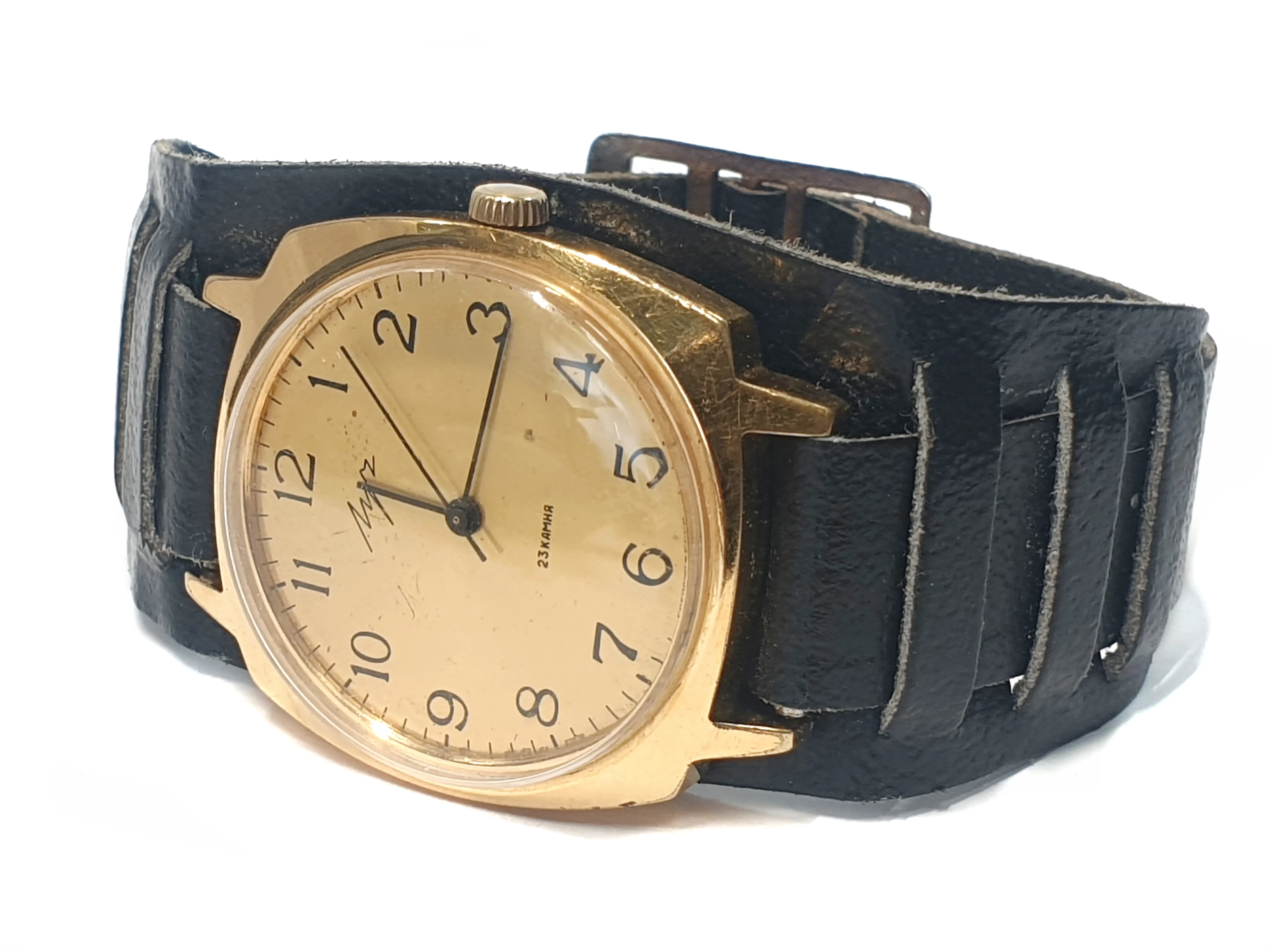 zegarek-mechaniczny-lucz-23-kamieni-zlocony-marka-248811-1983720