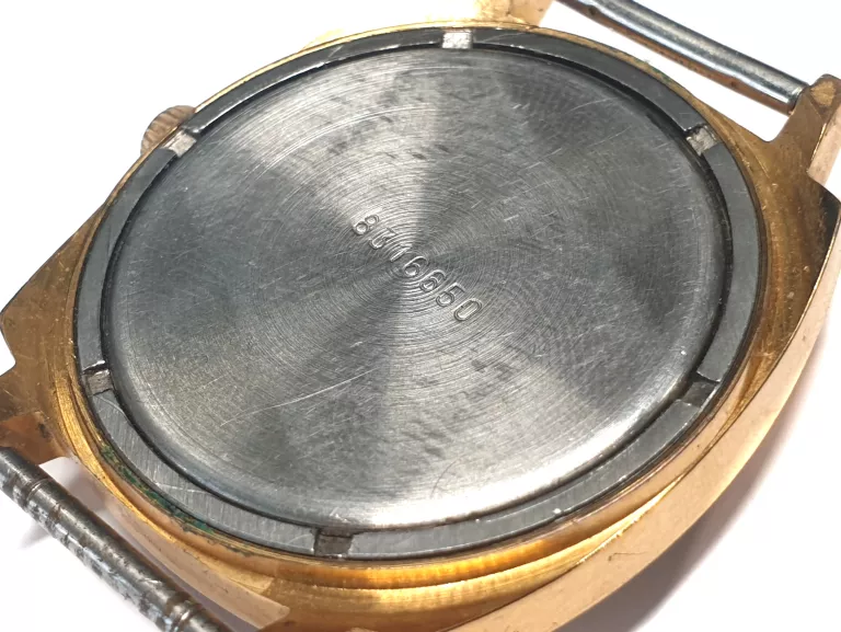 zegarek-mechaniczny-lucz-23-kamieni-zlocony-marka-248811-1983720