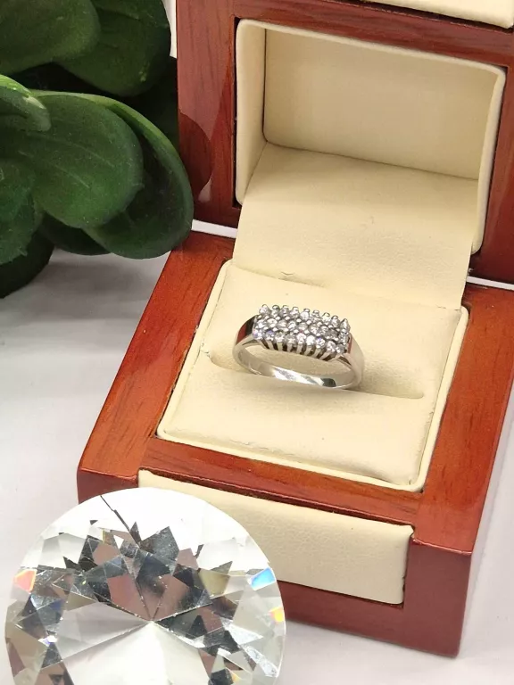 SREBRNY PIERŚCIONEK 925 3,33G