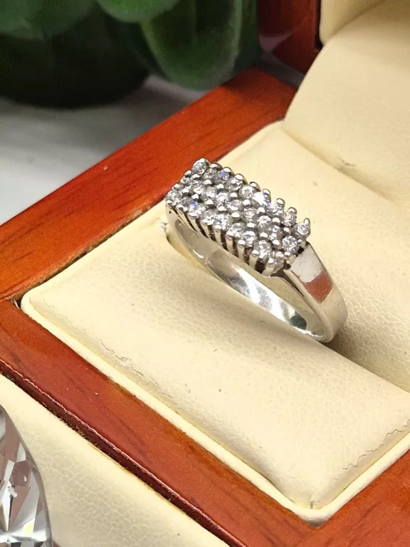 SREBRNY PIERŚCIONEK 925 3,33G