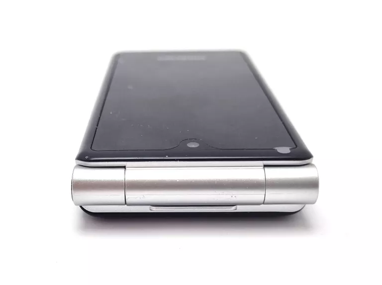 TELEFON MAXCOM MM835