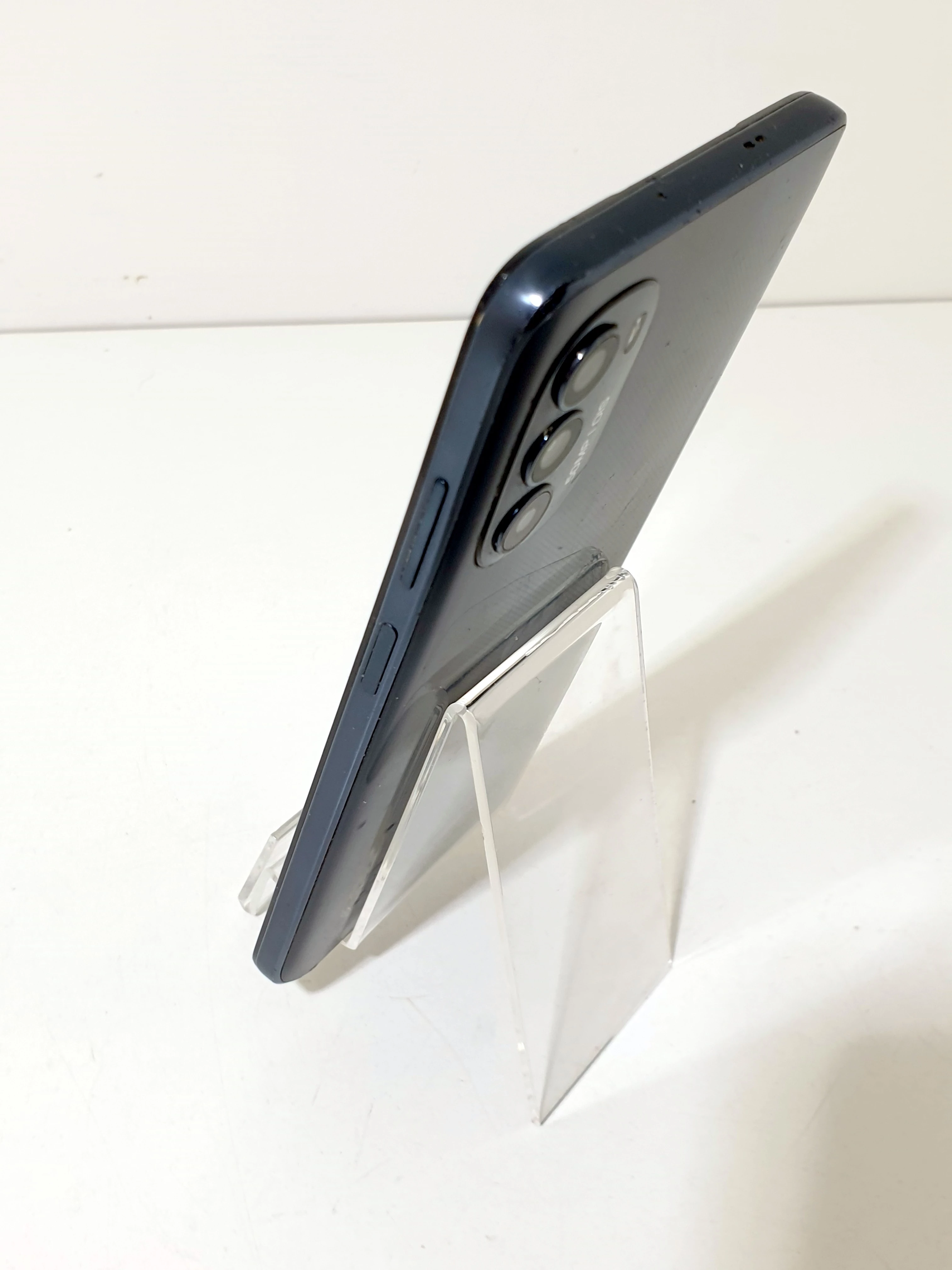 telefon-motorola-moto-g82-6128gb-5g-na-czesci-ean-gtin-840023229626