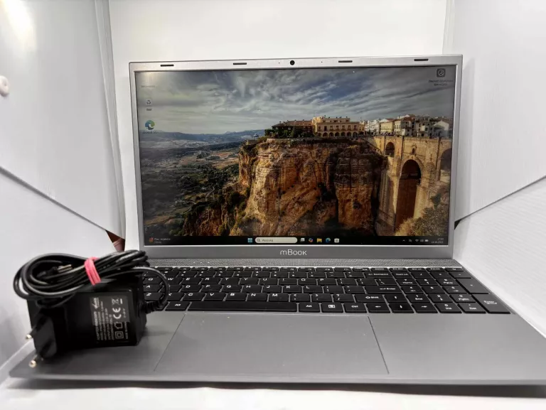 laptop-maxcom-mbook-15-zeromskiego-47-lodz-nowa
