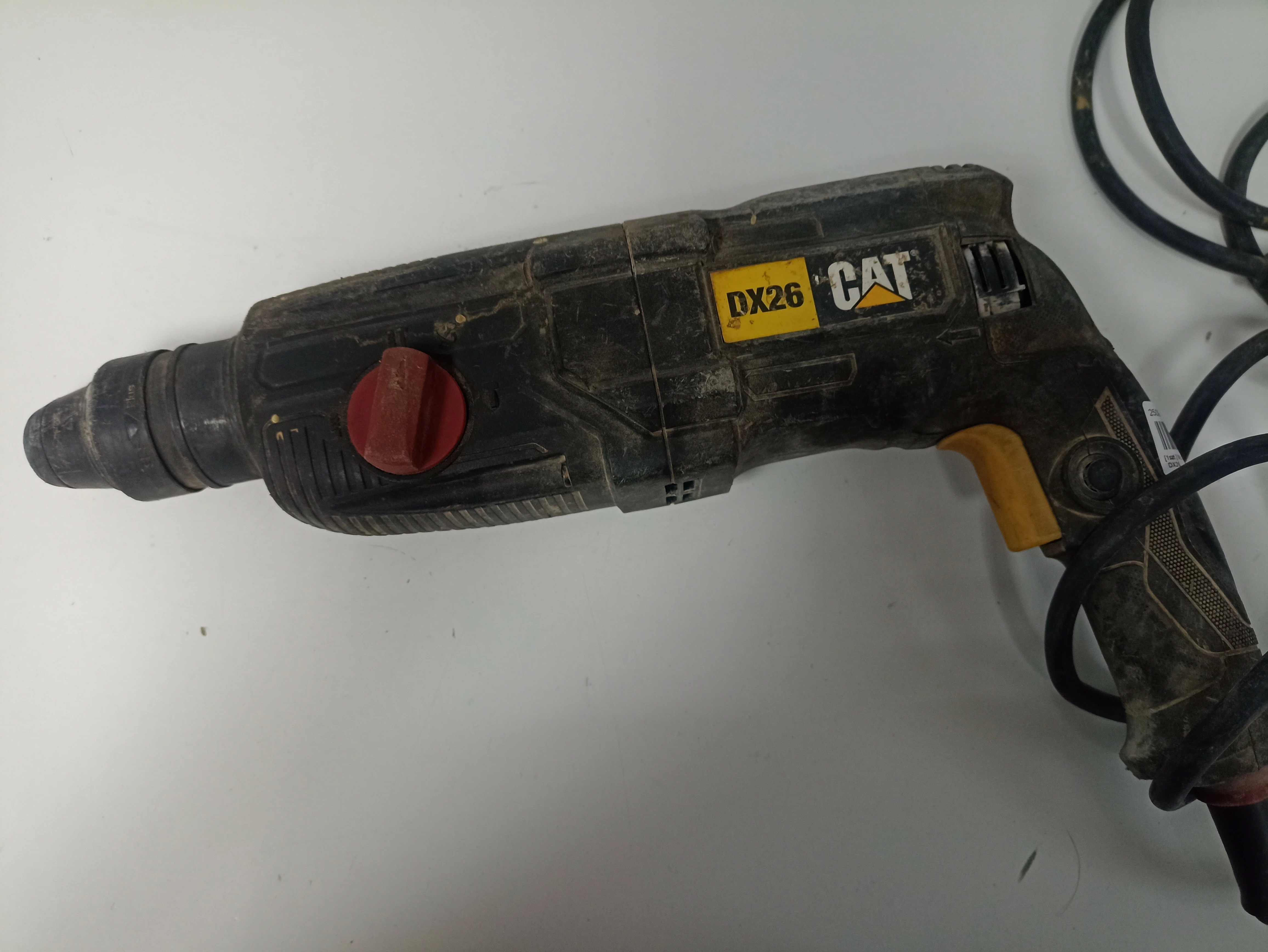 mlotowiertarka-cat-dx26-jaworzynska-46-legnica-sj