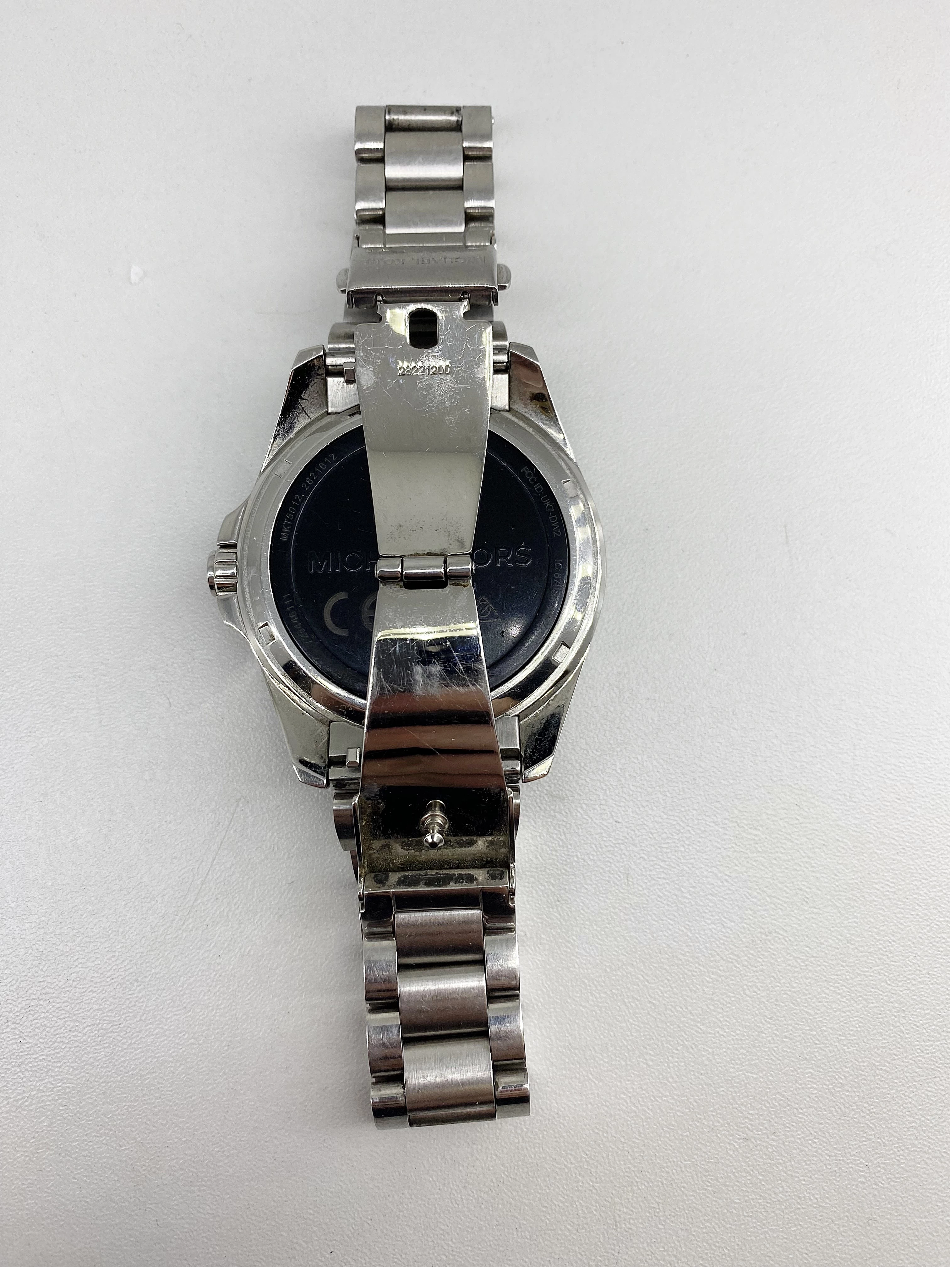 smartwatch-michael-kors-bradshaw-dw2c-lad-grubosc-koperty-1200