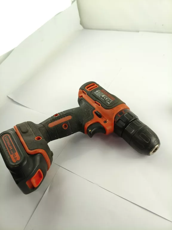 WKRĘTARKA AKUMULATOROWA 10,8V BLACK+DECKER +2AKU+ŁAD