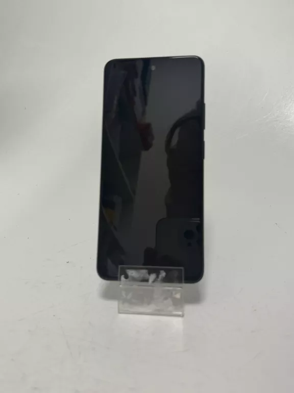 TELEFON INFINIX SMART 8 64/3 GB