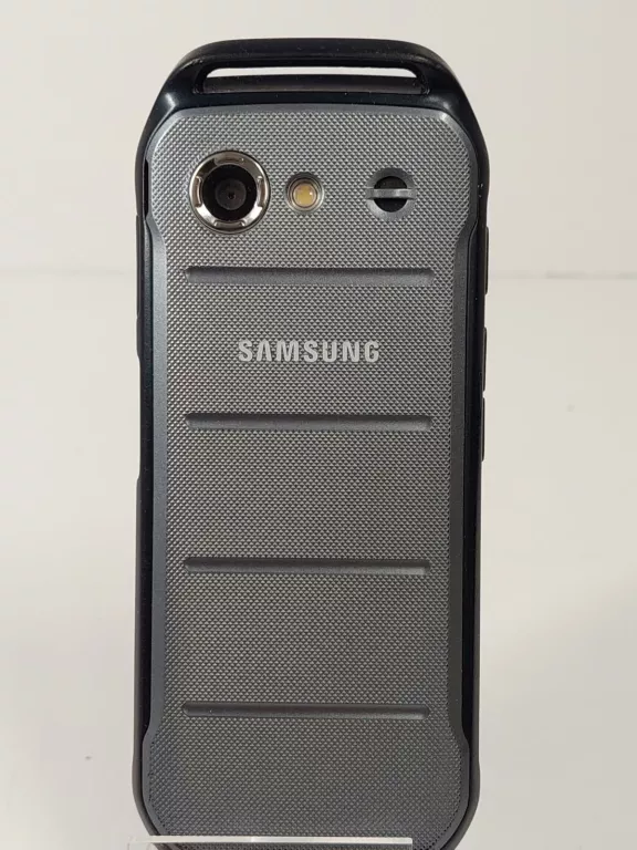 TELEFON KOMÓRKOWY SAMSUNG XCOVER B550 256 MB / 128 MB 2G SREBRNY