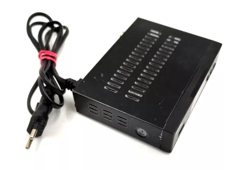 DEKODER DVB-T 2 CABLETECH PILOT + PUD