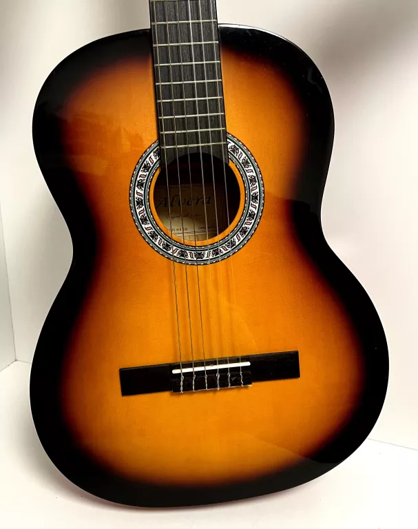 GITARA KLASYCZNA ALVERA ACG100 4/4 SB + FUTERAŁ