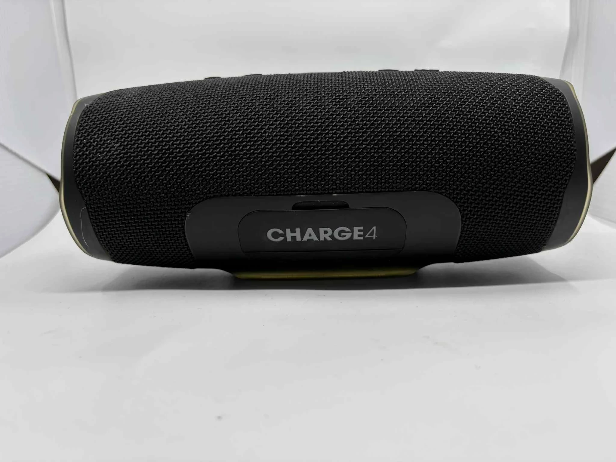 glosnik-jbl-charge-4-funkcje-221089-2