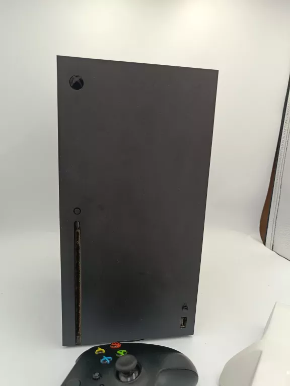 KONSOLE XBOX SERIES X 1 TB PAD STACJA DOKUJACA