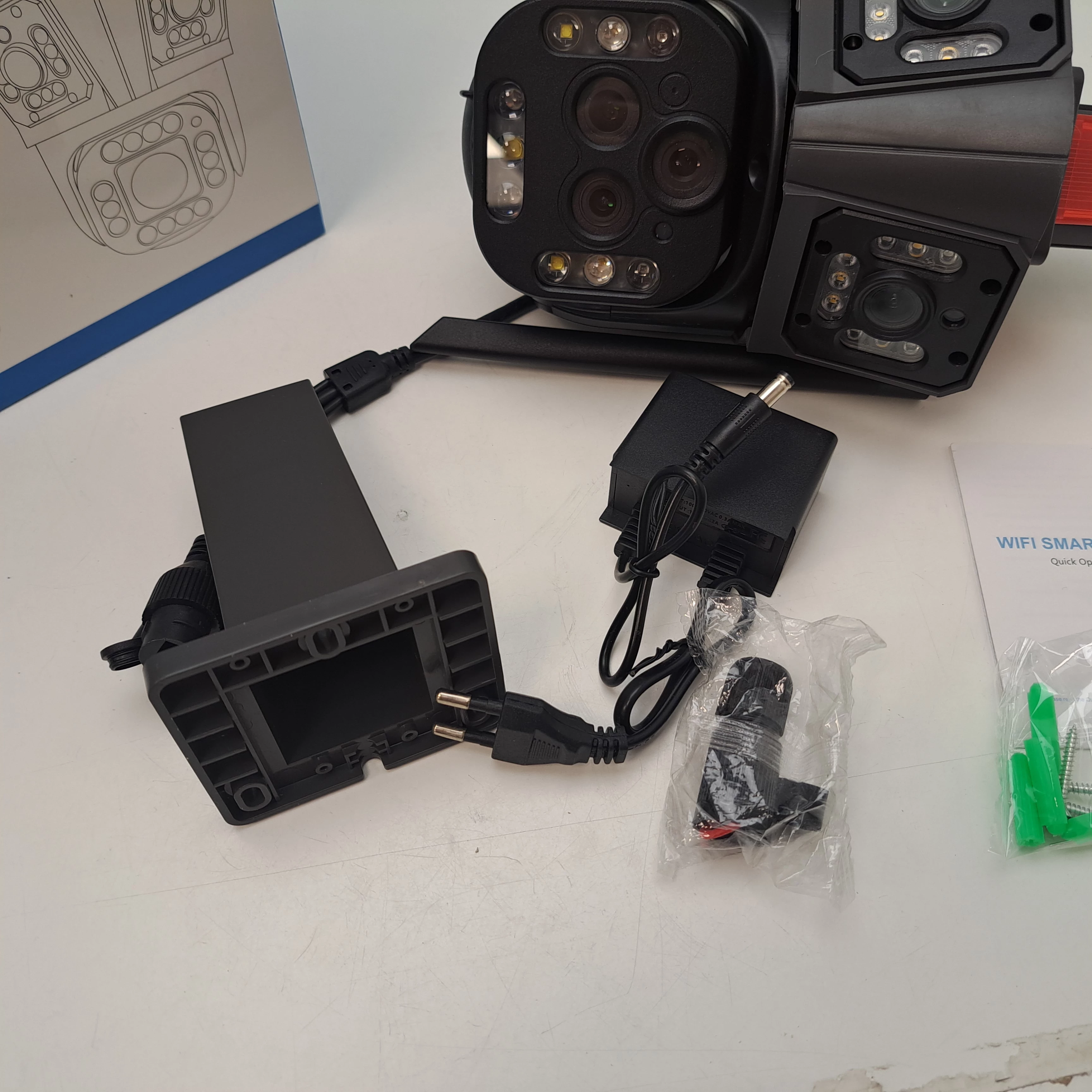 kamera-zewnetrzna-kamera-dwa-obiektywy-stan-11323-2