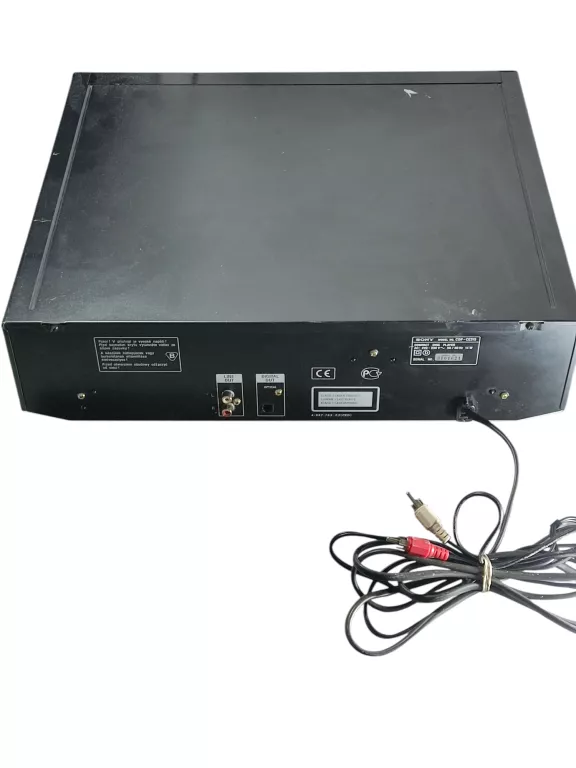 odtwarzacz-plyt-sony-cdp-ce315-kable-kolor-718-1