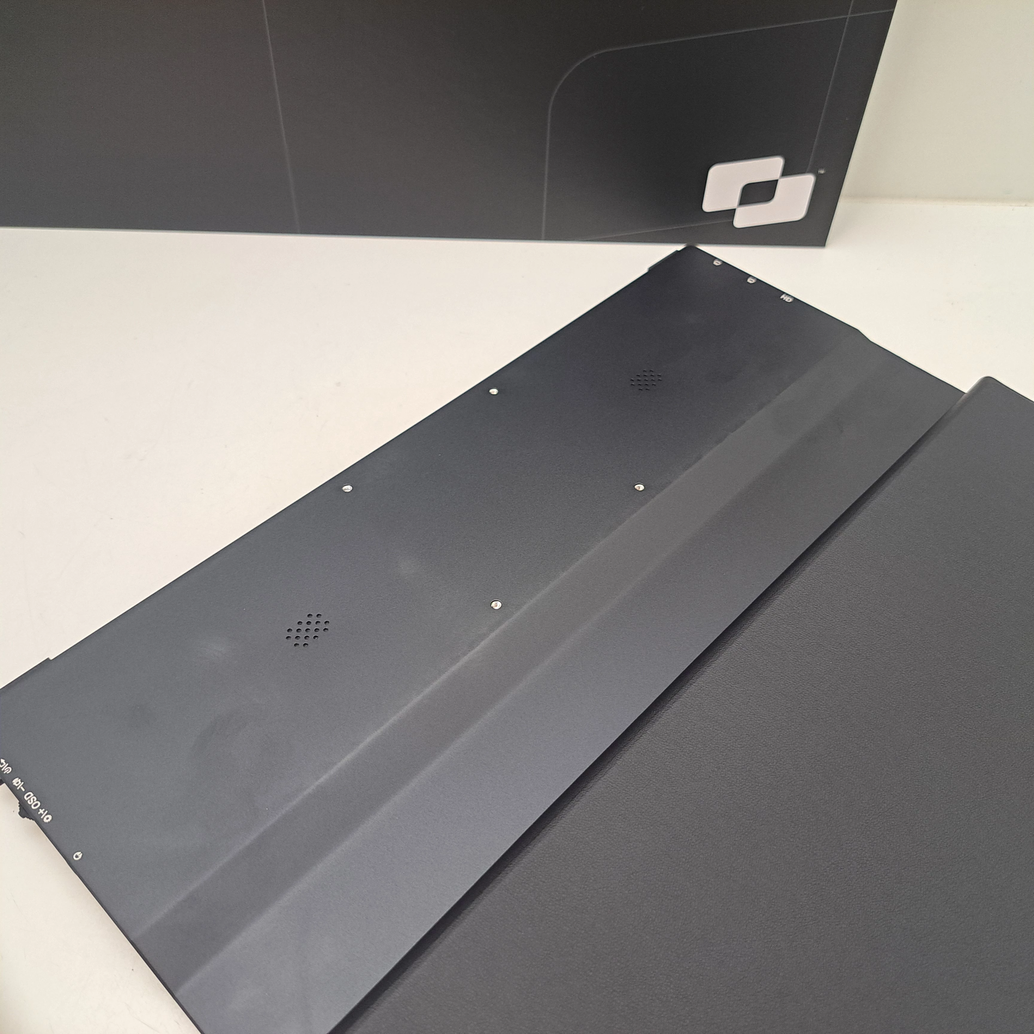 monitor-przenosny-screenmate-lite-156-przekatna-ekranu-cale-1560