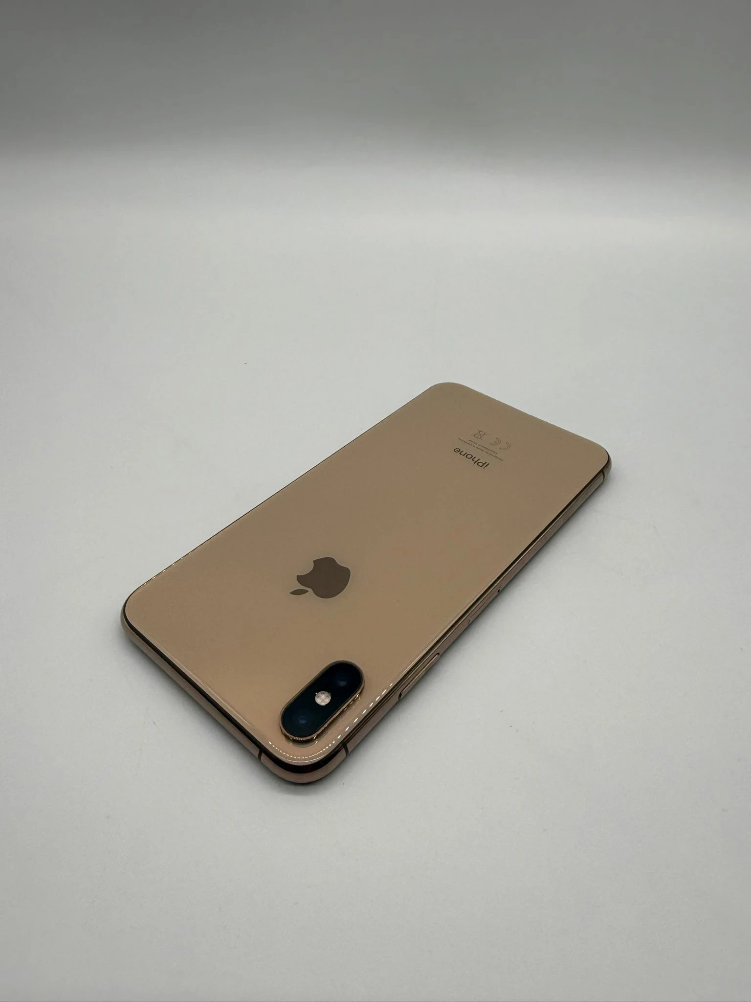 telefon-iphone-xs-max-464-gb-kon-bat-81-solo-bdb-stan-pamiec-ram-202865-214121