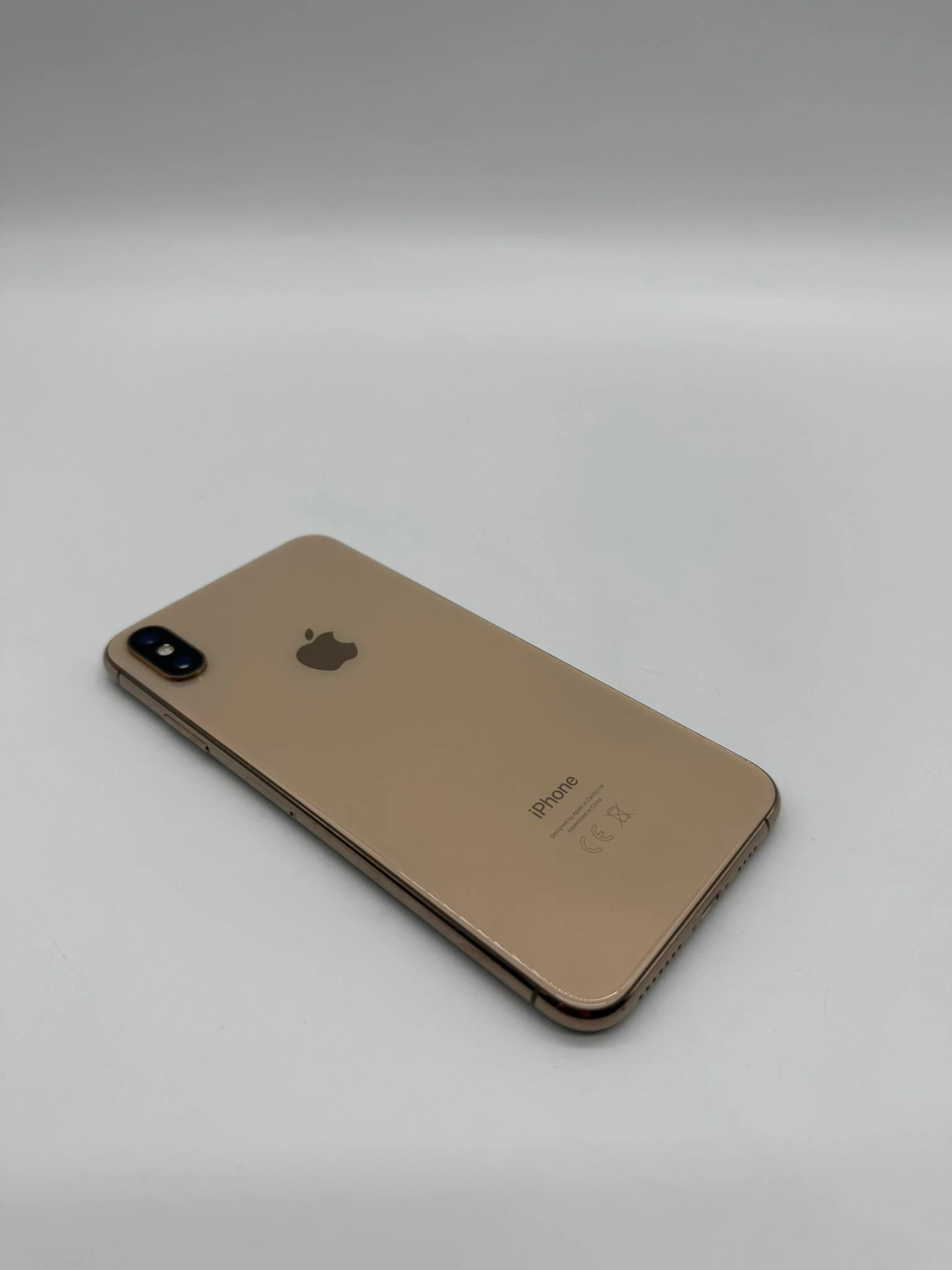 telefon-iphone-xs-max-464-gb-kon-bat-81-solo-bdb-stan-wbudowana-pamiec-202869-214193