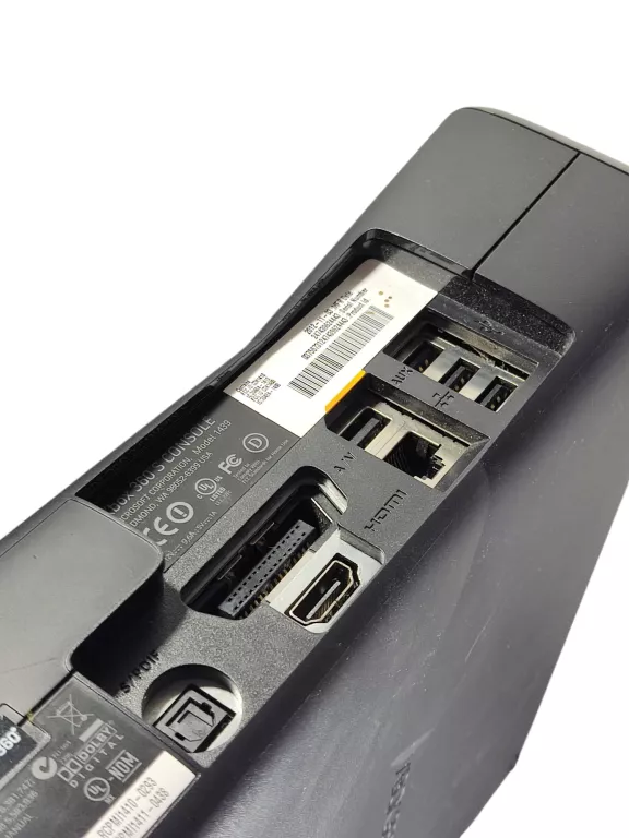 konsola-xbox-360-s-kolor-249512-1647413