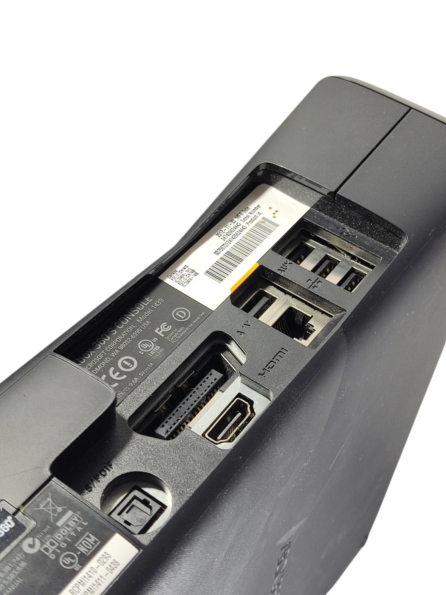 konsola-xbox-360-s-kolor-249512-1647413