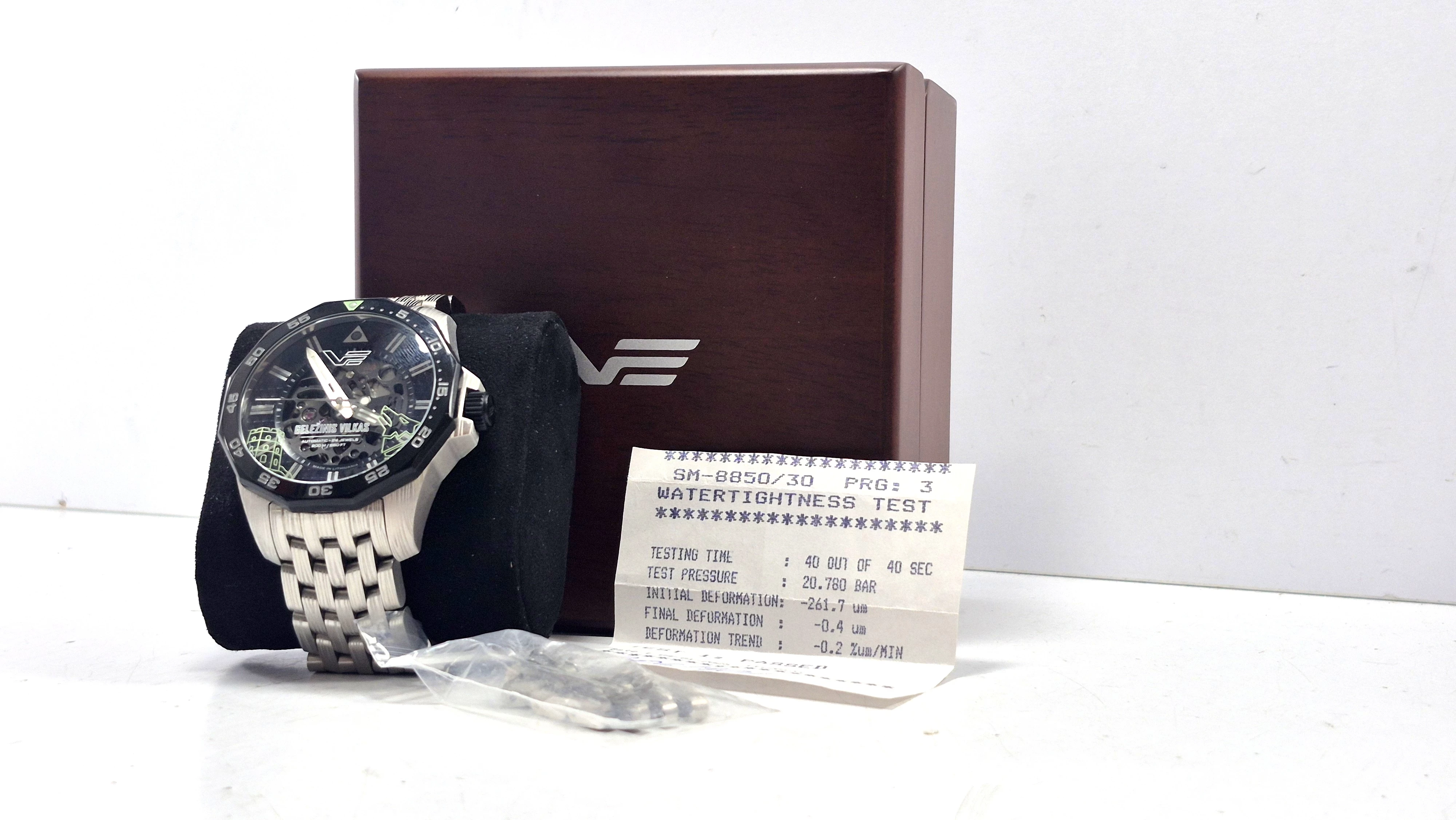 zegarek-vostok-europe-nh72-225e764b-iron-wolf-pud-pf-material-paska-129219-8