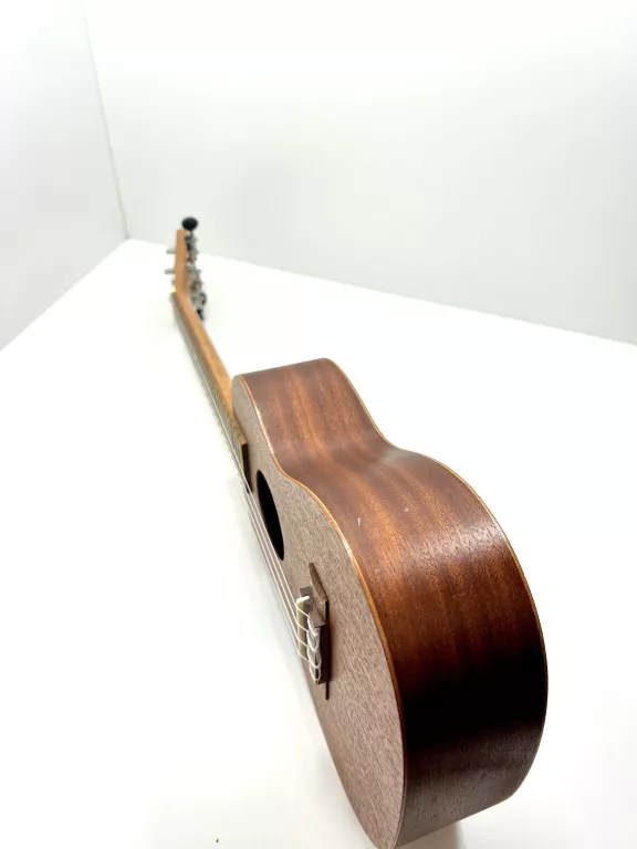 PUKA PU-BE01C UKULELE KONCERTOWE Z POKROWCEM 5 MM